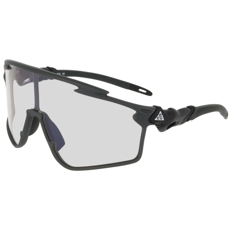 Nike Sonnenbrille, Modell: IQ9351X Farbe: 060