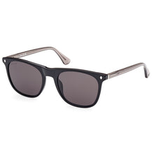 Load image into Gallery viewer, Web Sunglasses, Model: WE0339 Colour: 01A