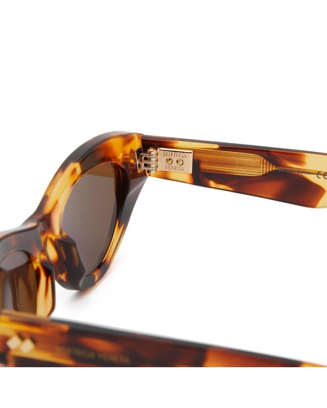 Sculpted Sophistication: How to Style Bottega Veneta's Bold Beveled Frames