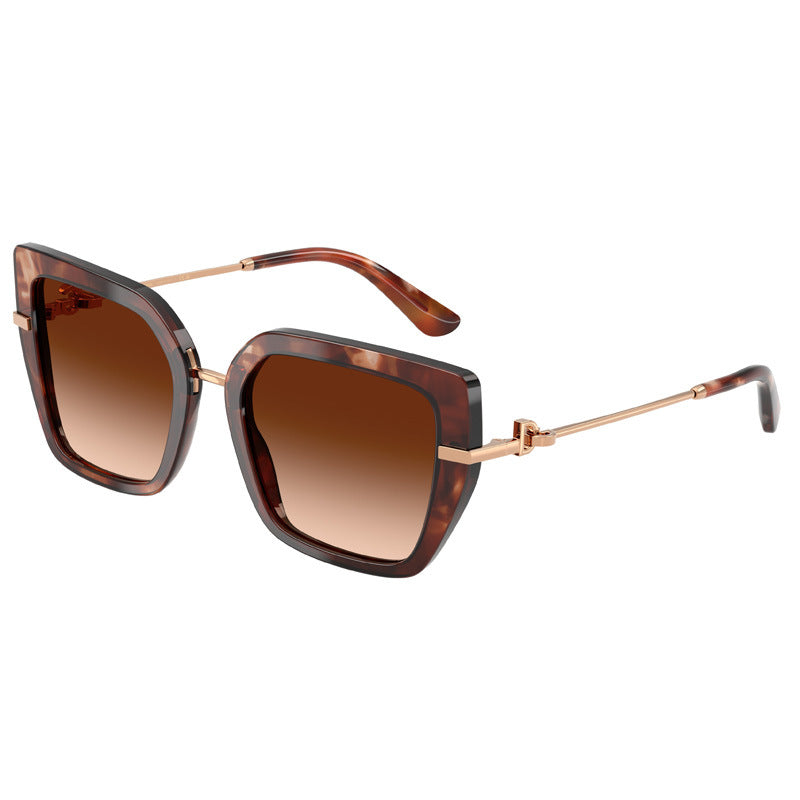Dolce e Gabbana Sunglasses, Model: 0DG4474 Colour: 322274