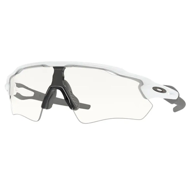 Oakley Sunglasses, Model: 0OO9208 Colour: 9208C1