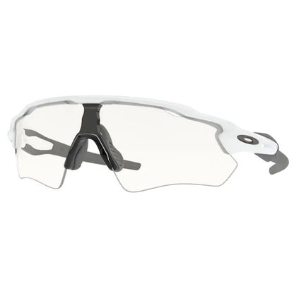 Oakley Sunglasses, Model: 0OO9208 Colour: 9208C1