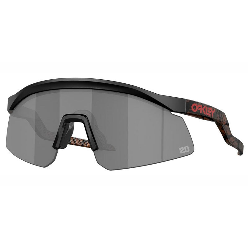Oakley Sunglasses, Model: 0OO9229 Colour: 17