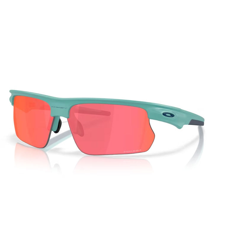Oakley Sunglasses, Model: 0OO9400 Colour: 18