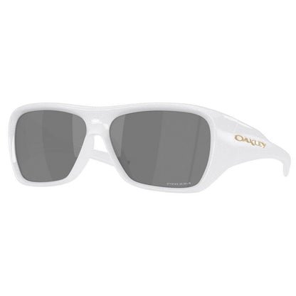 Oakley Sunglasses, Model: 0OO9492 Colour: 02
