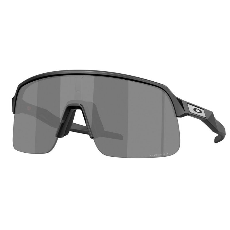 Oakley Sunglasses, Model: 0OO9496 Colour: 01