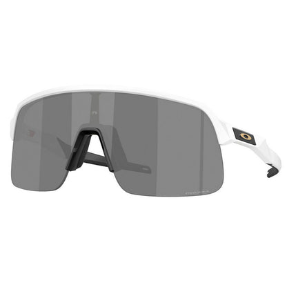 Oakley Sunglasses, Model: 0OO9496 Colour: 13