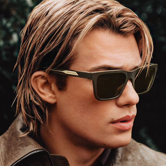 Emporio Armani women’s sunglasses with black frame, elegant and contemporary design.