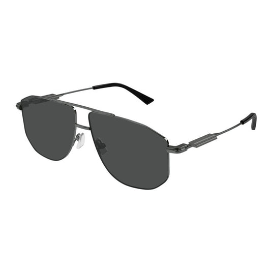 Bottega Veneta Sunglasses, Model: BV1509S Colour: 001
