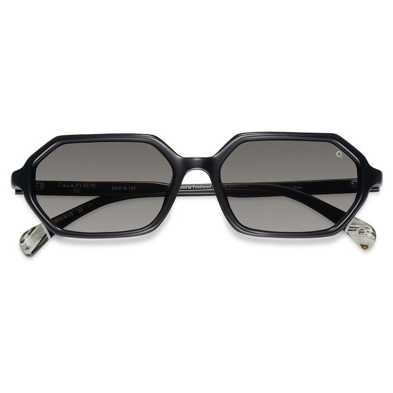 Etnia Barcelona Sunglasses, Model: CalaPiSUN Colour: BK