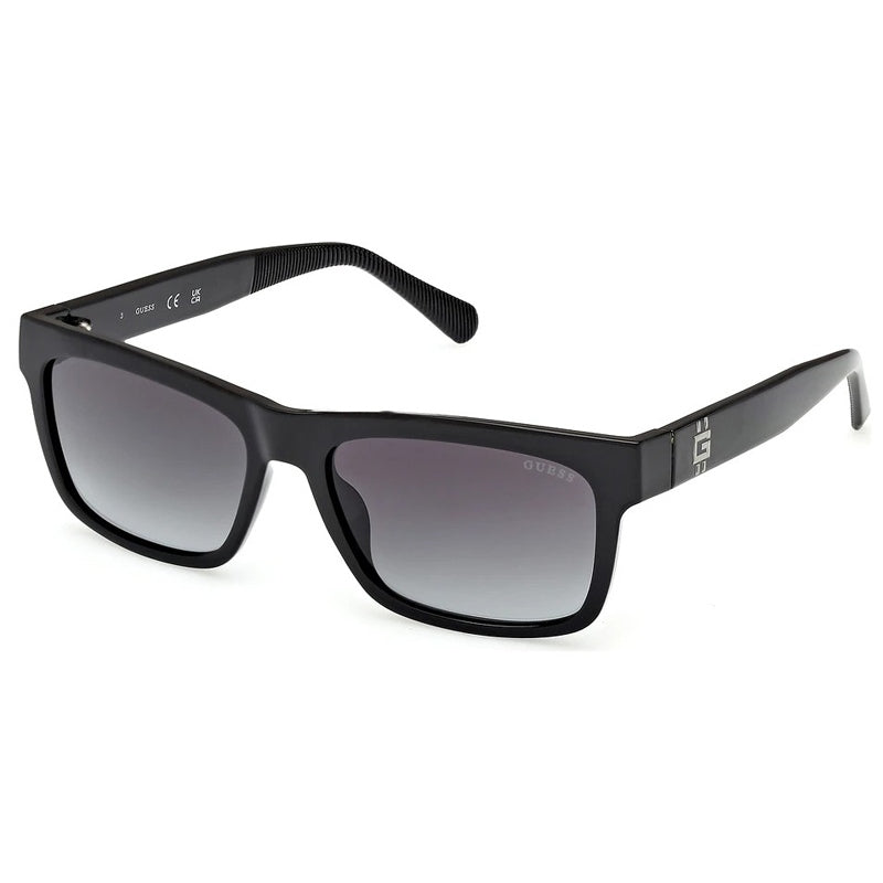Guess Sunglasses, Model: GU00221 Colour: 01B