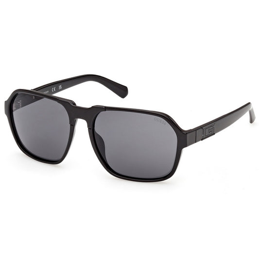 Guess Sunglasses, Model: GU00302 Colour: 01A