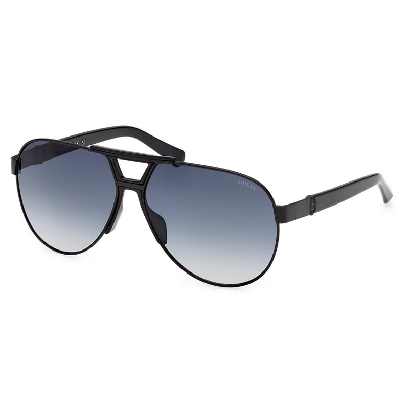 Guess Sunglasses, Model: GU00304 Colour: 01W