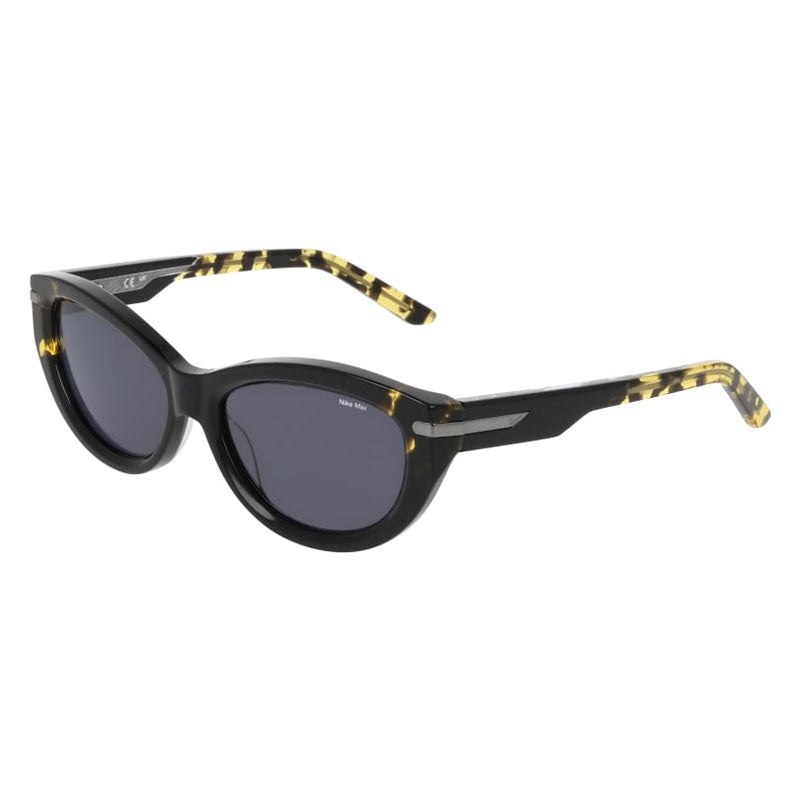 Nike Sonnenbrille, Modell: IH0918X Farbe: 010