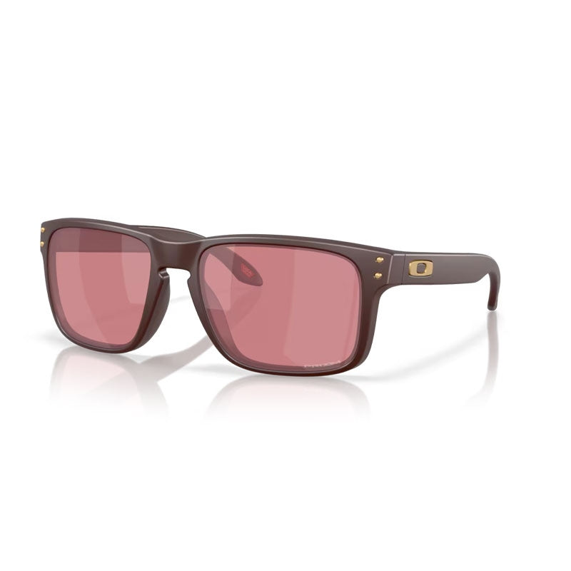 Oakley Sunglasses, Model: OO9102 Colour: Z2