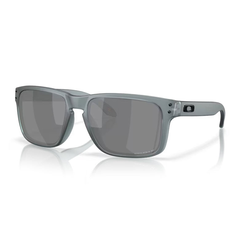 Oakley Sunglasses, Model: OO9102 Colour: Z4