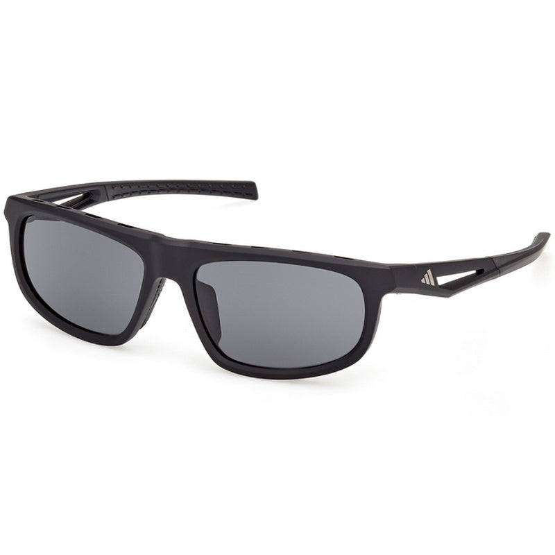 Adidas solbriller, model: SP0126 farve: 02A